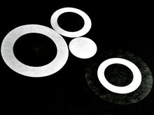 Load image into Gallery viewer, Repti-Zorb 9.75" Diameter Deli Cup Liners 50-Pack