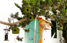 Load image into Gallery viewer, Galapagos Raindrop Woven Moss Reptile Hide \ Birdhouse with Installation Chain 10&quot; x 13&quot;
